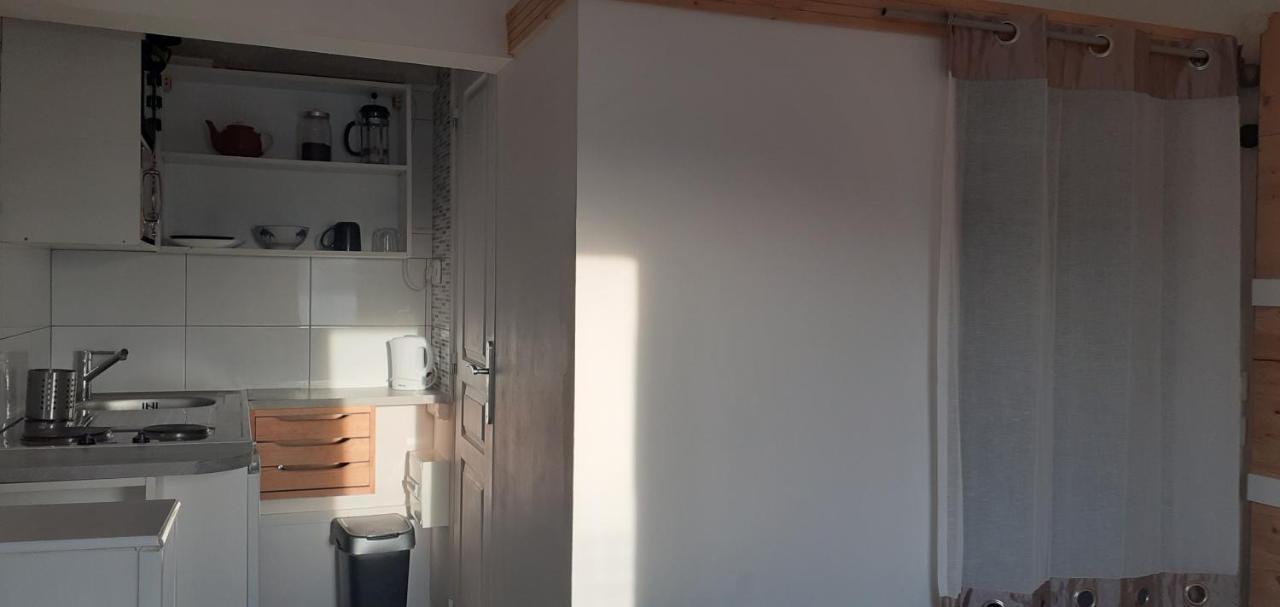 Mas Vincent Apartment La Fare-les-Oliviers Exterior photo