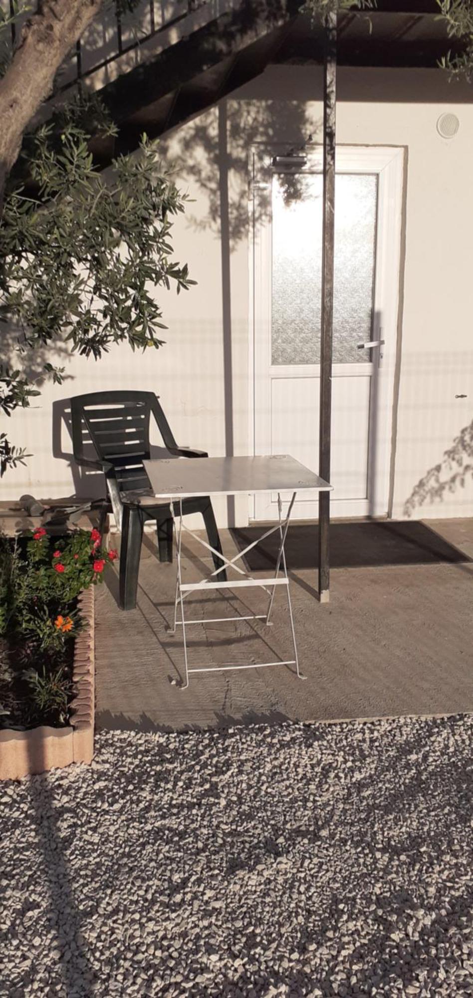 Mas Vincent Apartment La Fare-les-Oliviers Exterior photo
